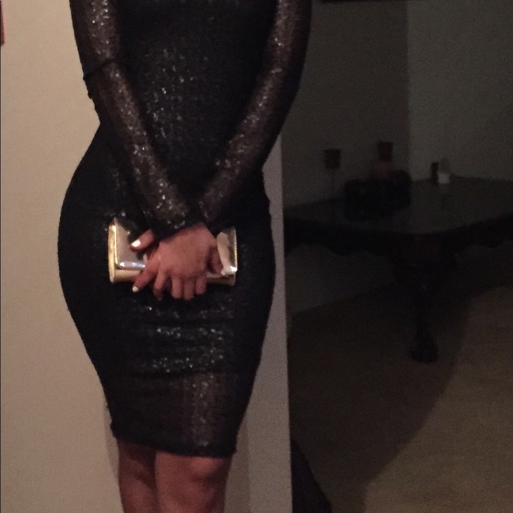 NYE Ready🖤!!!! - Picture 2 of 3